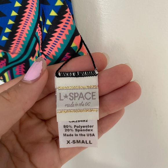 L space multi color set reversible to black - Picture 4 of 5